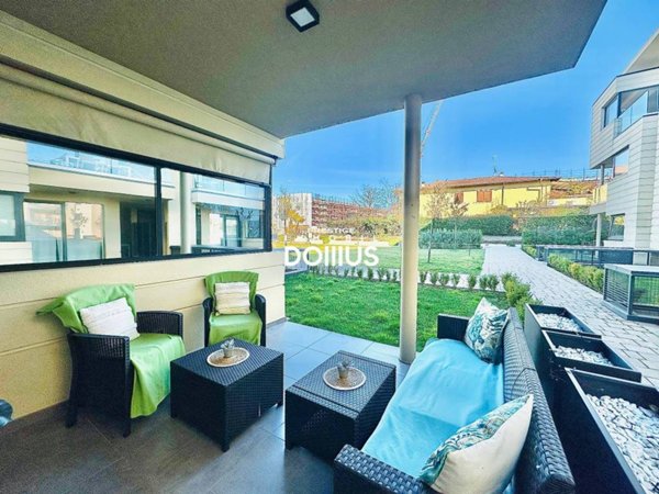 appartamento in vendita a Desenzano del Garda in zona Rivoltella
