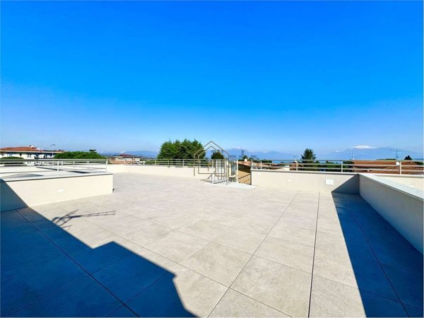 appartamento in vendita a Desenzano del Garda