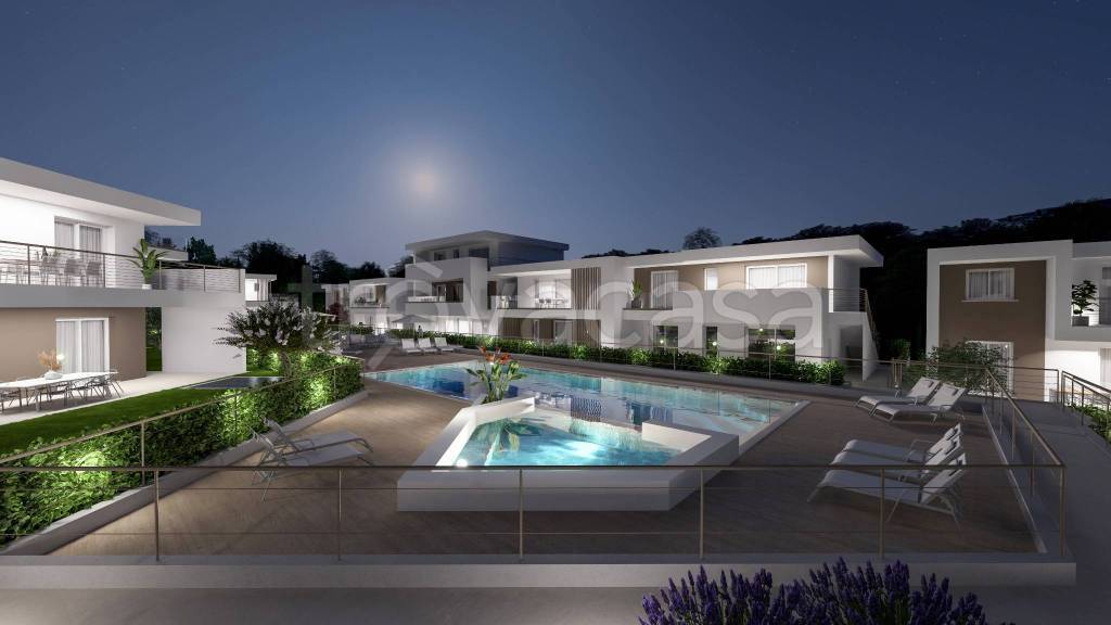 appartamento in vendita a Desenzano del Garda