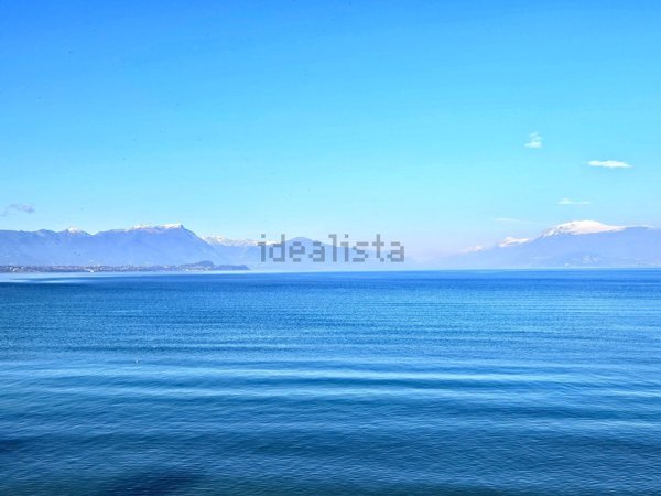 appartamento in vendita a Desenzano del Garda