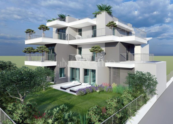 casa indipendente in vendita a Desenzano del Garda