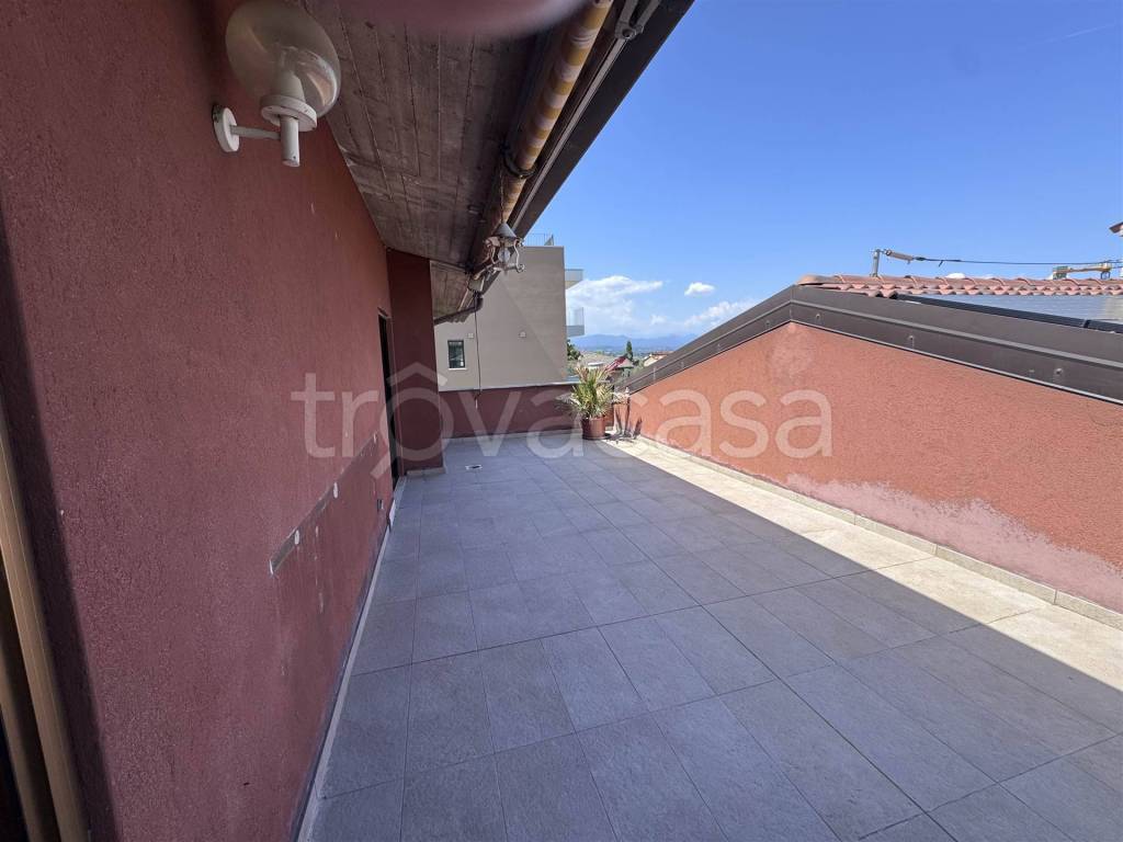 appartamento in vendita a Desenzano del Garda