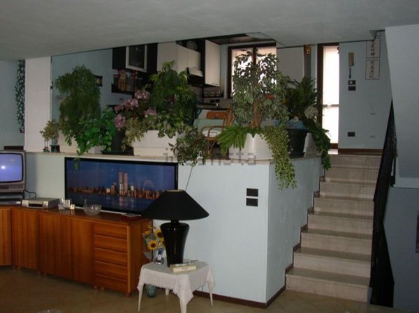 casa indipendente in vendita a Desenzano del Garda