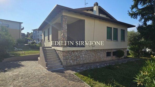 casa indipendente in vendita a Desenzano del Garda
