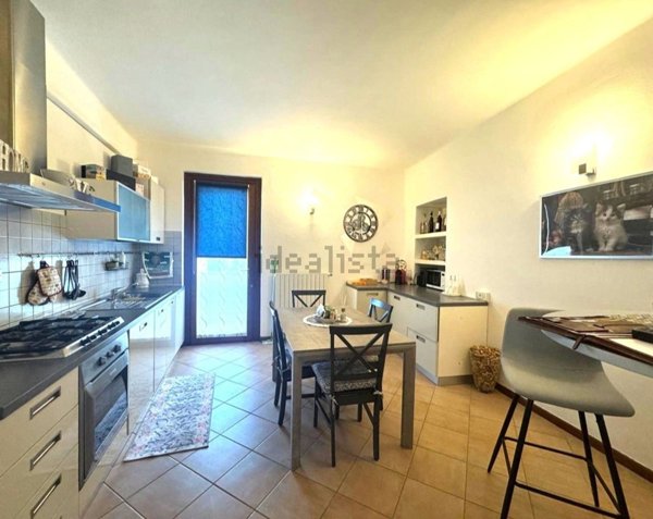 appartamento in vendita a Desenzano del Garda