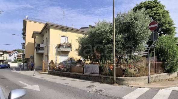 appartamento in vendita a Desenzano del Garda