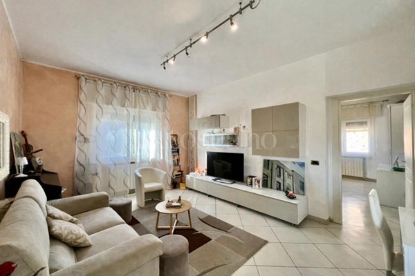 casa indipendente in vendita a Desenzano del Garda