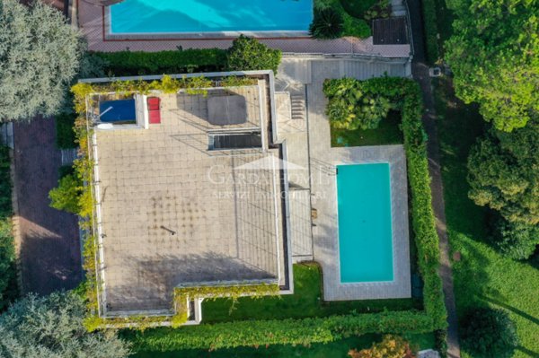 casa indipendente in vendita a Desenzano del Garda
