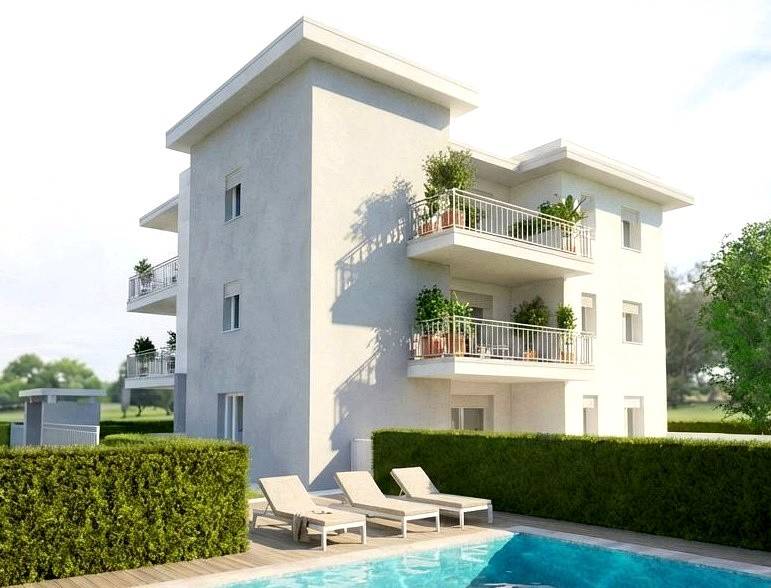 appartamento in vendita a Desenzano del Garda in zona Rivoltella