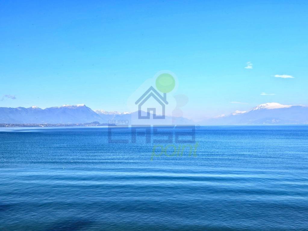appartamento in vendita a Desenzano del Garda