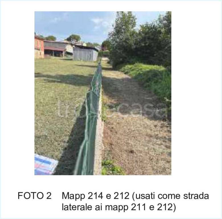 terreno agricolo in vendita a Desenzano del Garda in zona Vaccarolo