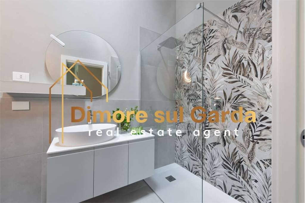 appartamento in vendita a Desenzano del Garda