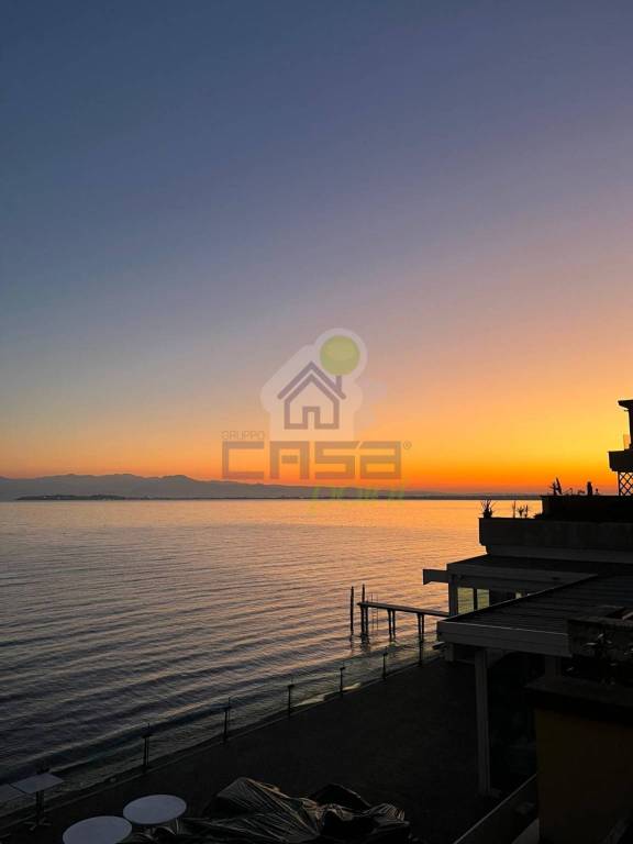appartamento in vendita a Desenzano del Garda