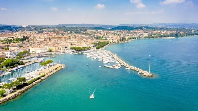 appartamento in vendita a Desenzano del Garda