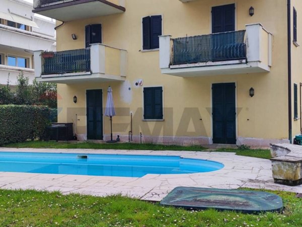 appartamento in vendita a Desenzano del Garda