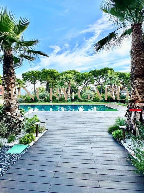 appartamento in vendita a Desenzano del Garda