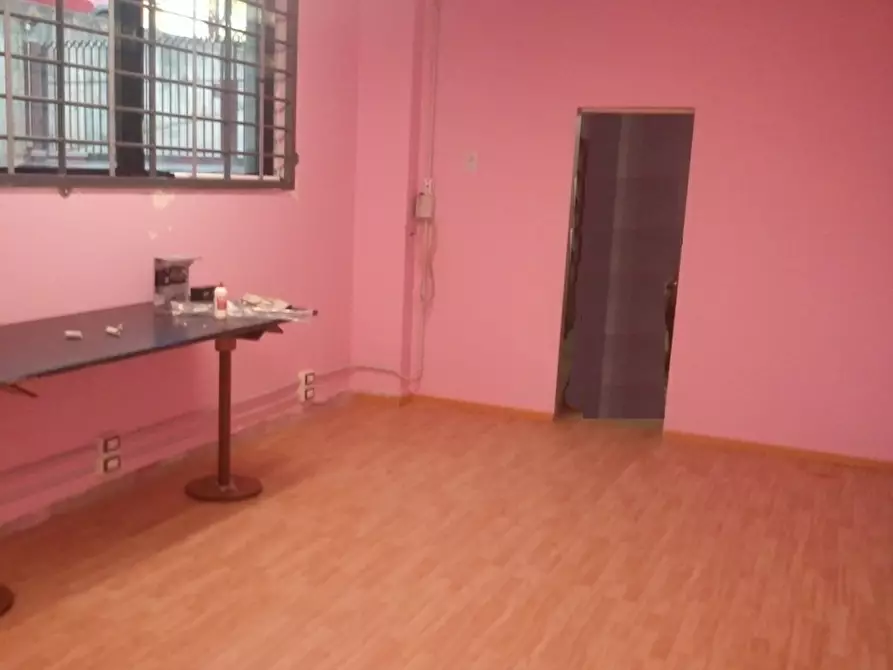 locale commerciale in vendita a Desenzano del Garda