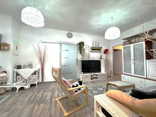 appartamento in vendita a Desenzano del Garda in zona San Pietro