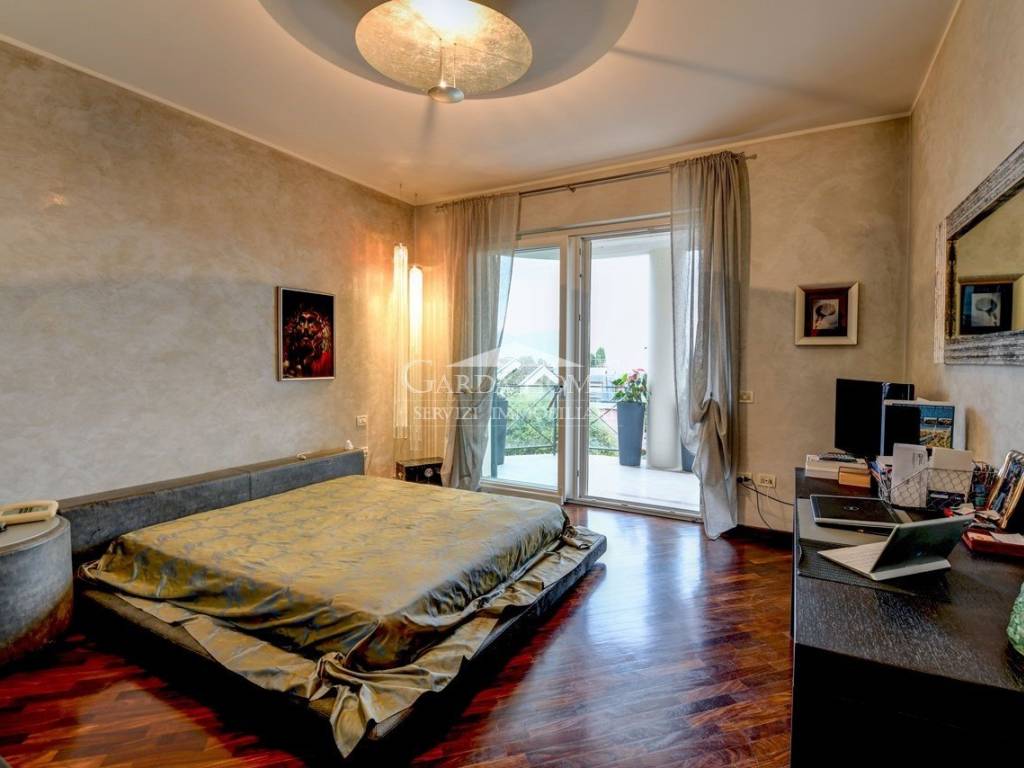 appartamento in vendita a Desenzano del Garda