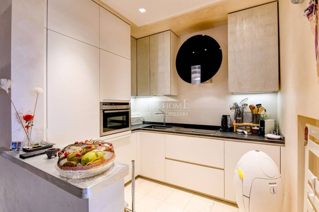 appartamento in vendita a Desenzano del Garda