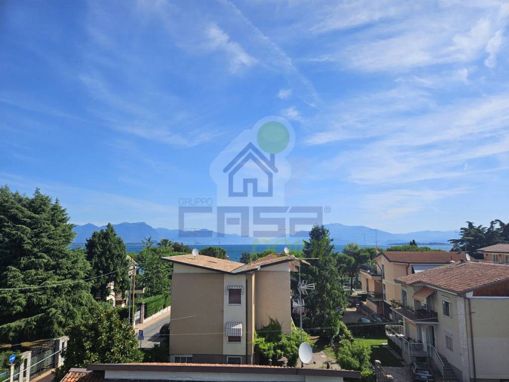 appartamento in vendita a Desenzano del Garda
