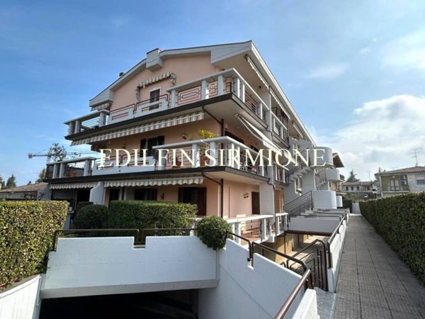 appartamento in vendita a Desenzano del Garda in zona Rivoltella