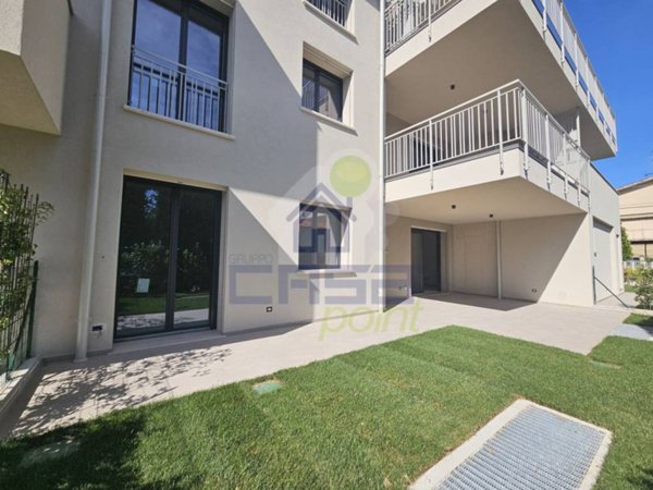 appartamento in vendita a Desenzano del Garda