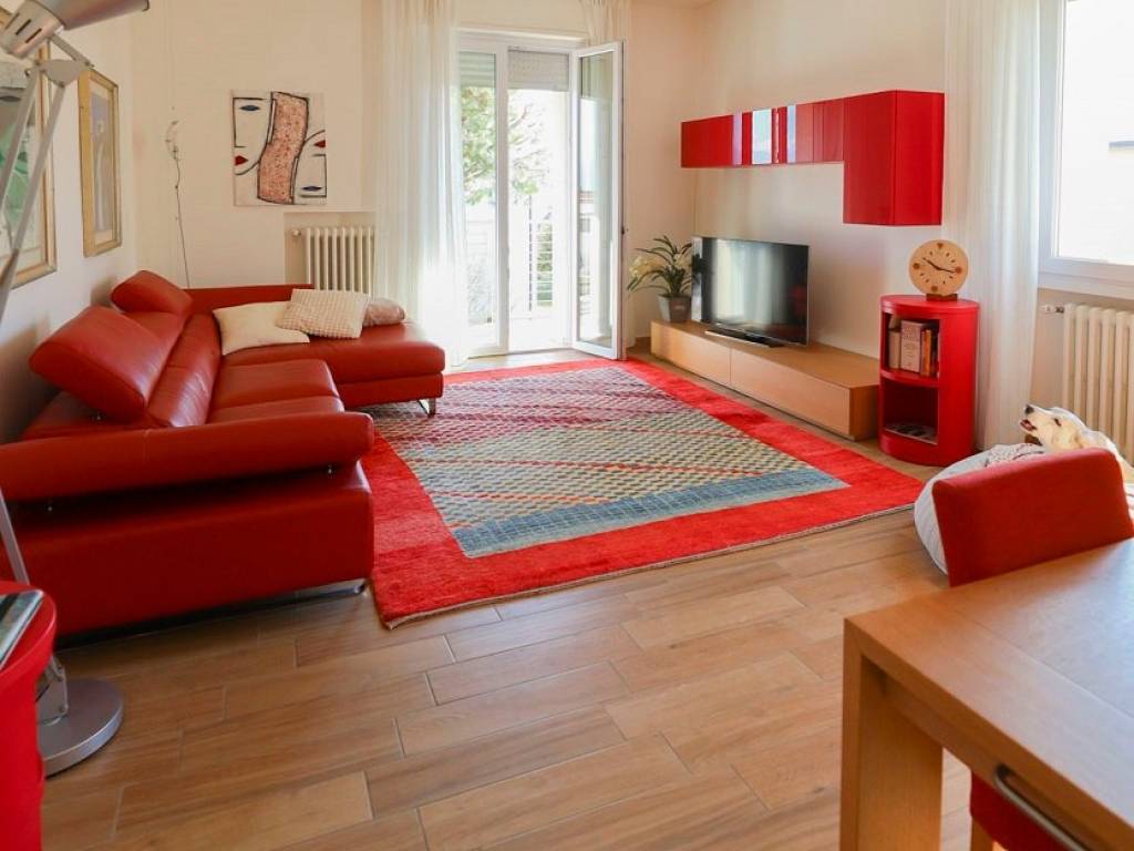 appartamento in vendita a Desenzano del Garda