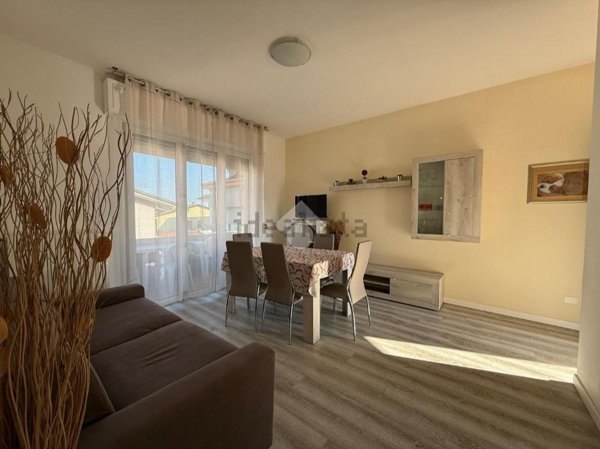 appartamento in vendita a Desenzano del Garda