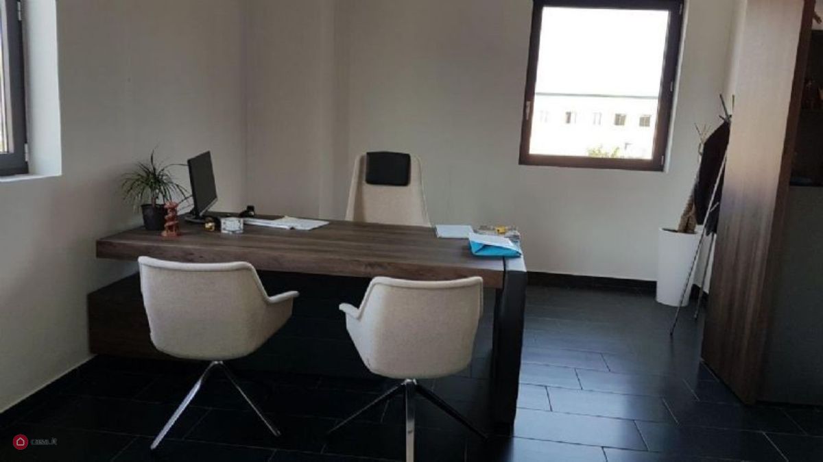 capannone in vendita a Desenzano del Garda