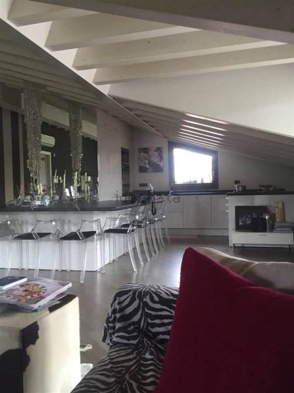 appartamento in vendita a Desenzano del Garda