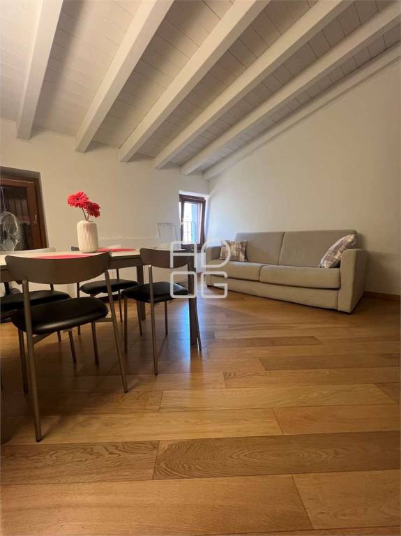 appartamento in vendita a Desenzano del Garda