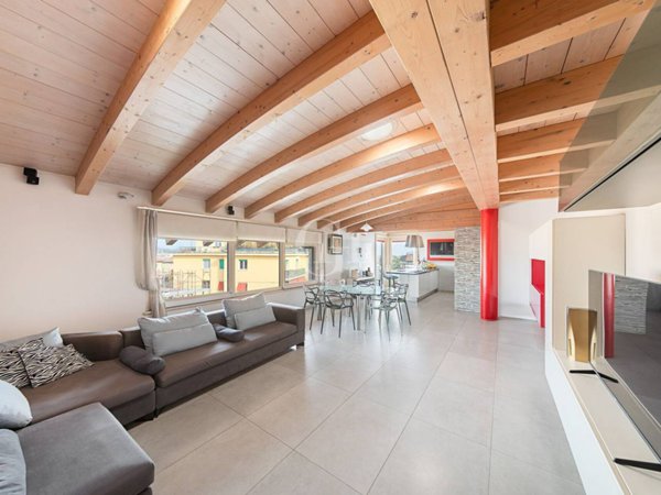 appartamento in vendita a Desenzano del Garda