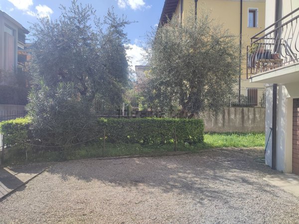 appartamento in vendita a Desenzano del Garda