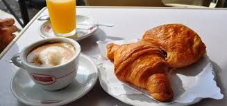 negozio in vendita a Desenzano del Garda in zona Rivoltella