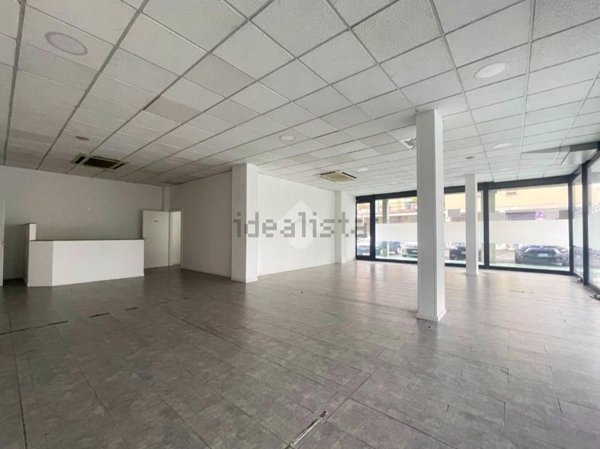 negozio in vendita a Desenzano del Garda