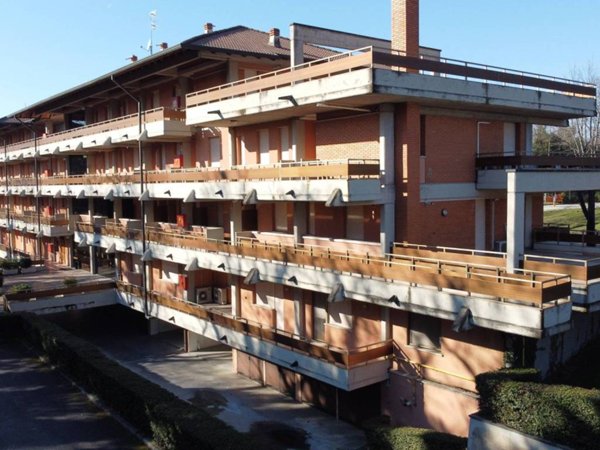 intera palazzina in vendita a Desenzano del Garda