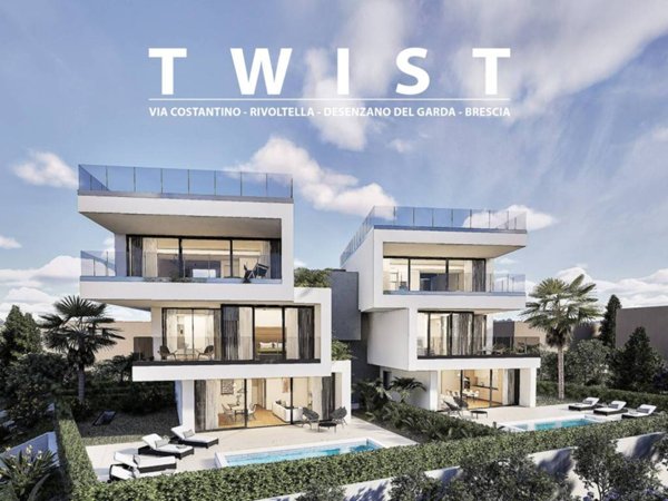 casa indipendente in vendita a Desenzano del Garda in zona Rivoltella