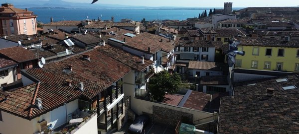 appartamento in vendita a Desenzano del Garda