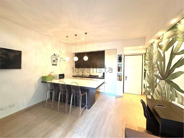 appartamento in vendita a Desenzano del Garda in zona Rivoltella