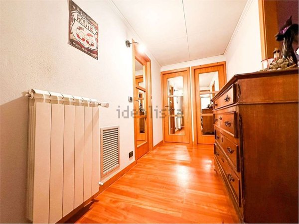 appartamento in vendita a Desenzano del Garda in zona Rivoltella