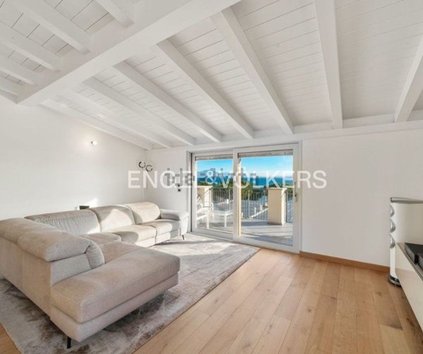 appartamento in vendita a Desenzano del Garda