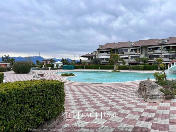 appartamento in vendita a Desenzano del Garda