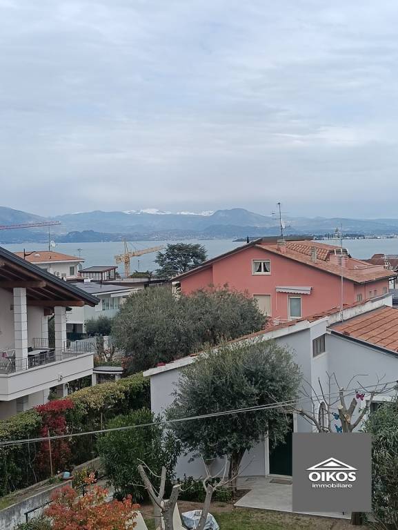 appartamento in vendita a Desenzano del Garda