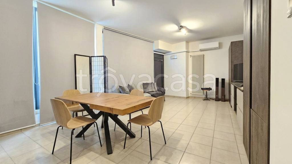 appartamento in vendita a Desenzano del Garda