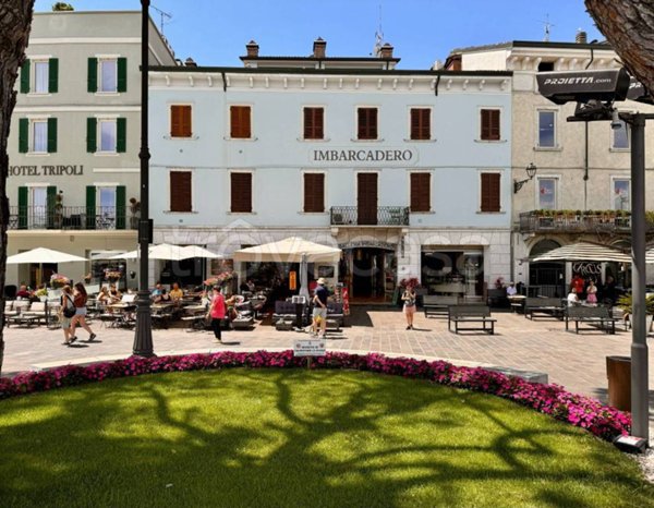 negozio in vendita a Desenzano del Garda