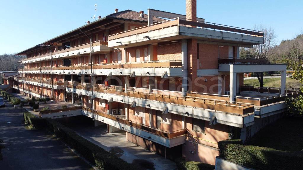 negozio in vendita a Desenzano del Garda