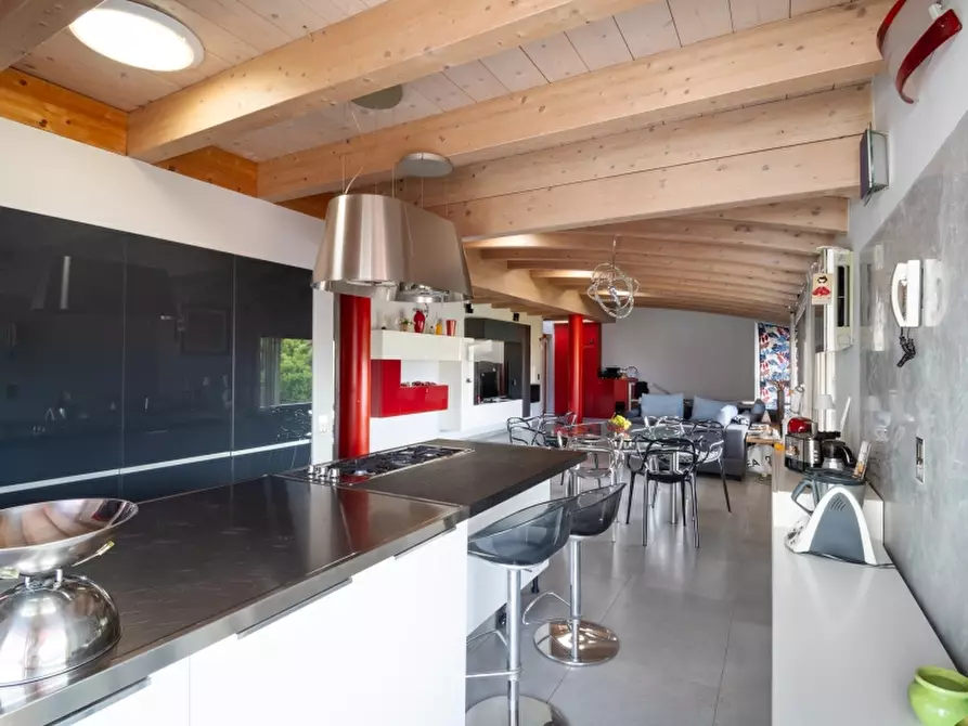 appartamento in vendita a Desenzano del Garda