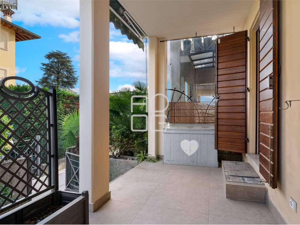 appartamento in vendita a Desenzano del Garda