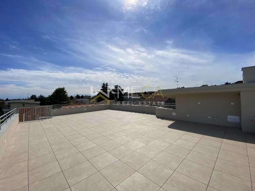 appartamento in vendita a Desenzano del Garda